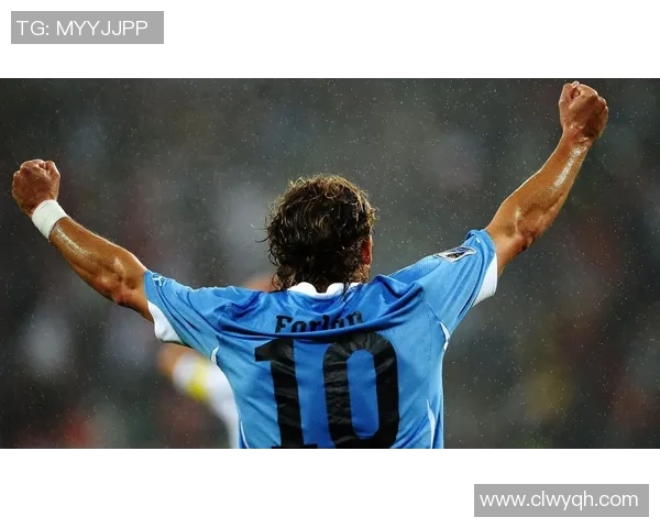 足球明星精彩瞬间全景展示尽显风采与魅力的动作照片合集